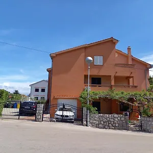 https://apartment-valerija-baska-krk.primorje-gorskikotar.com