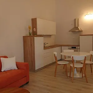 https://irena-cres.primorje-gorskikotar.com