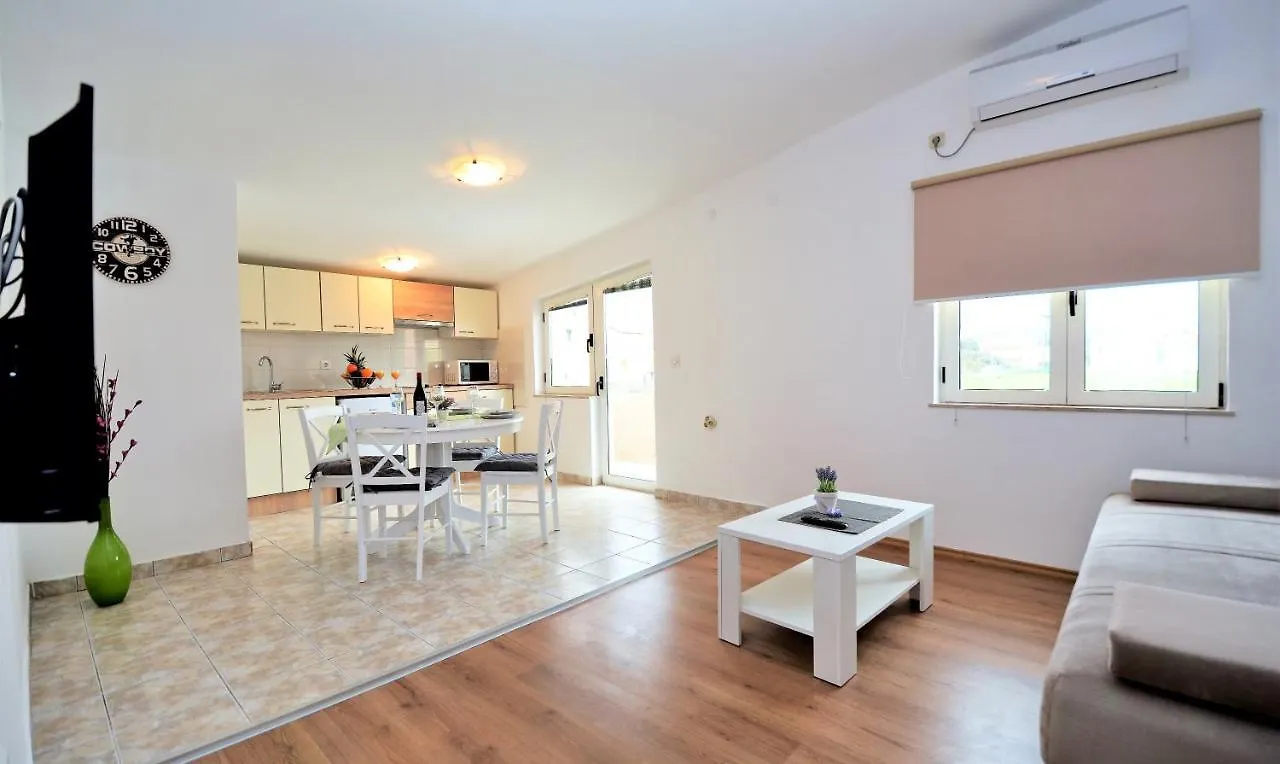 Apartment Villa Allegro Sukosan Croatia